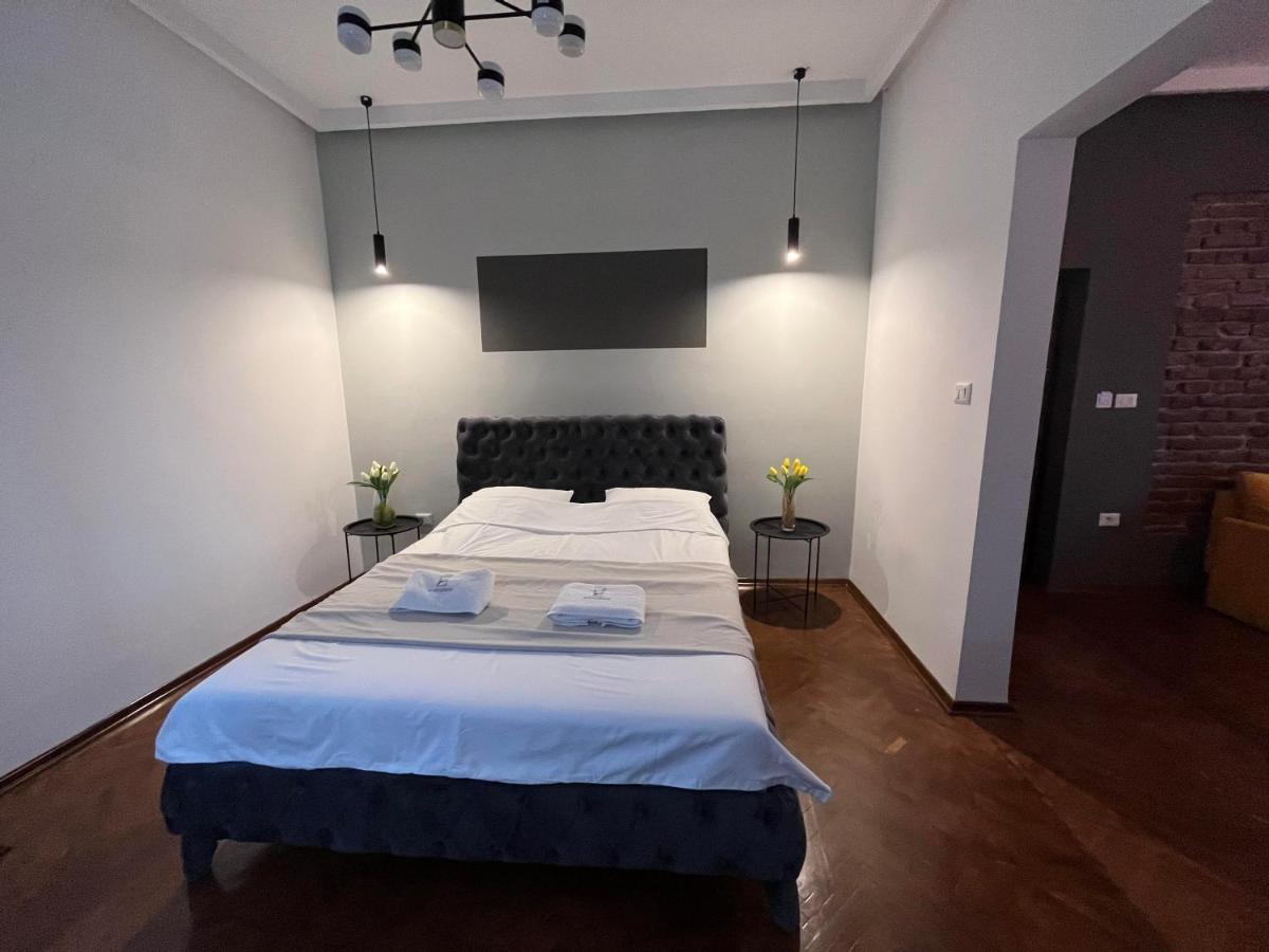 Gramophone Apartments Bitola Esterno foto